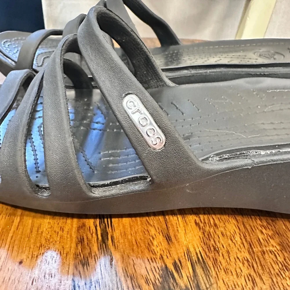 Crocs Wedge Sandals Women Size 8 Black Strappy Slide Comfort Casual Summer